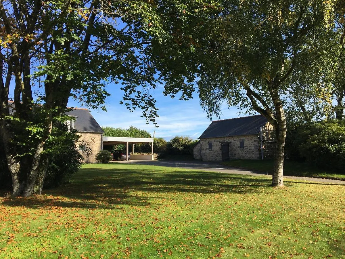 Kericouette Et Delices Bed & Breakfast Le Vieux-Bourg  0*, Le Vieux-Bourg (Cotes-d'Armor) France